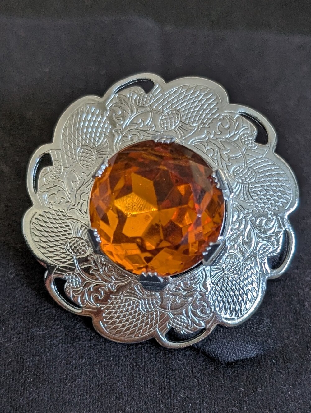 Vintage Scottish Thistle brooch